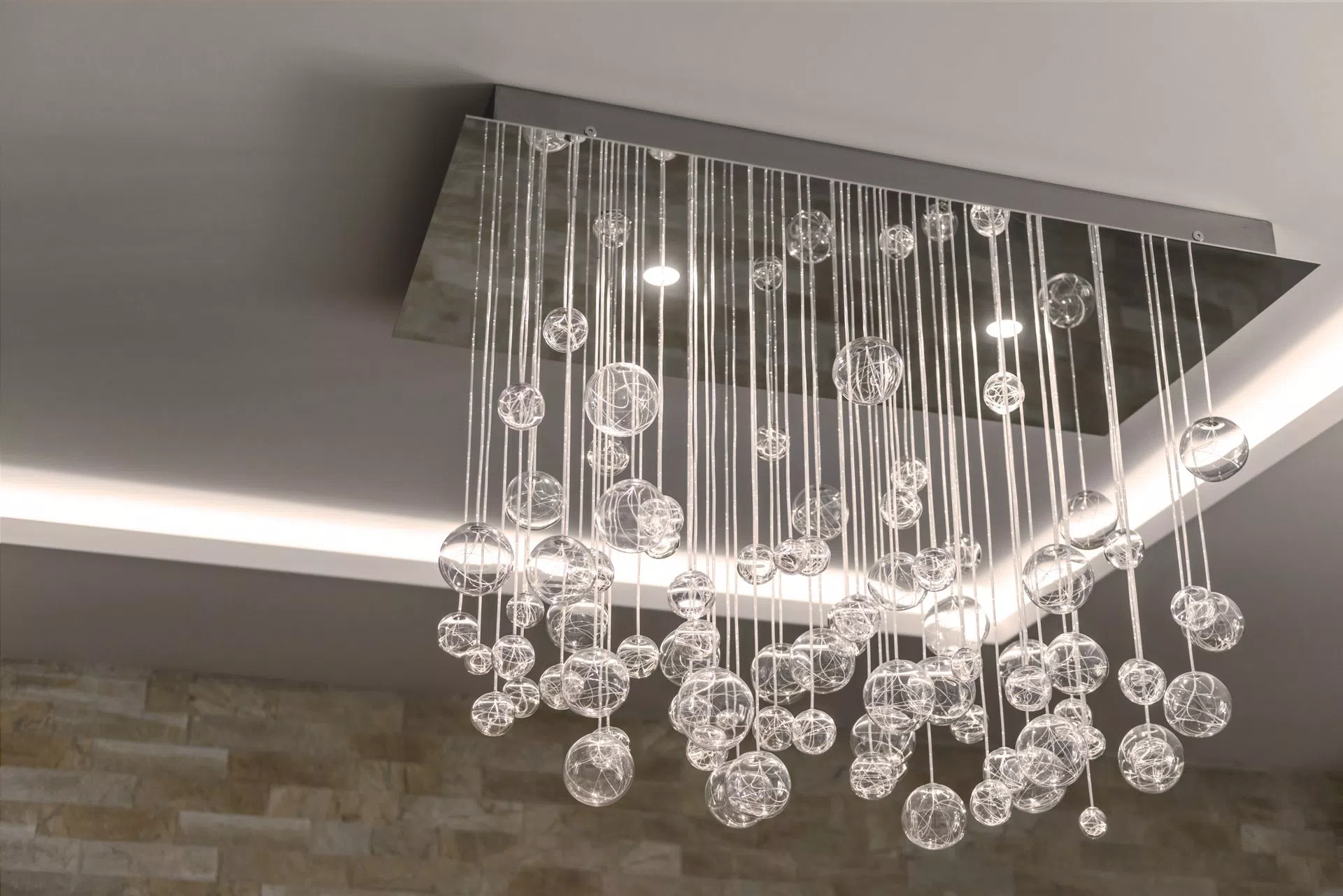 Indirect lighting in livingroom chandelier fibre optic AQUILA