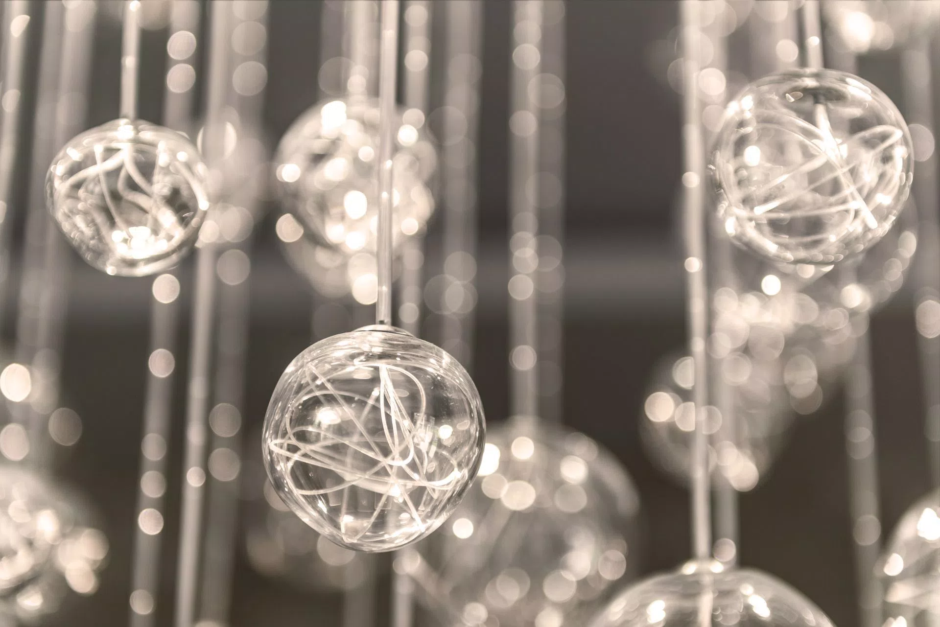 Moodlighting created by fibre optics and glass balls on AQUILA chandelier is beautifull