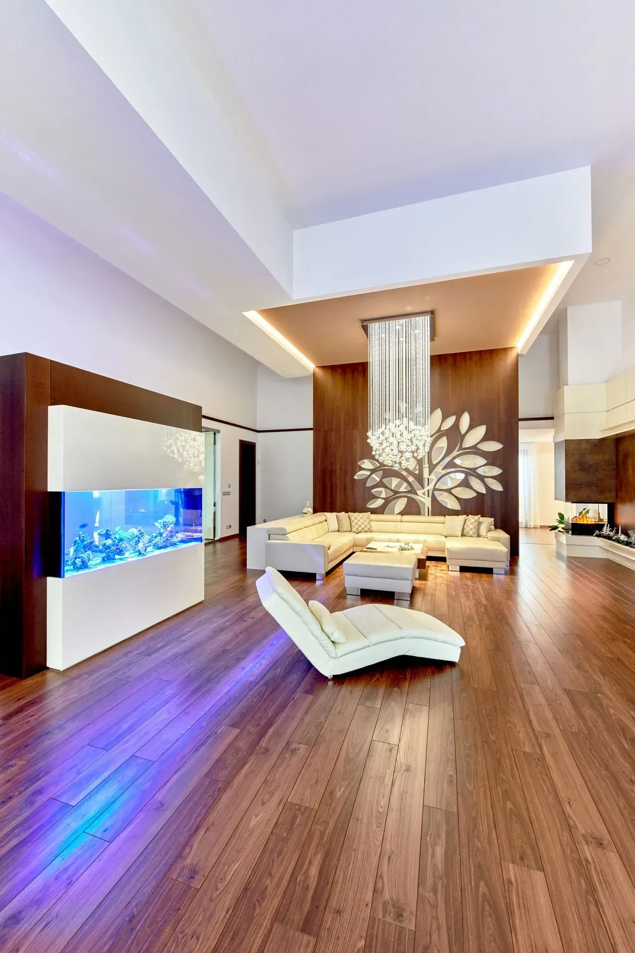 Livingroom modern chandelier in tall interior